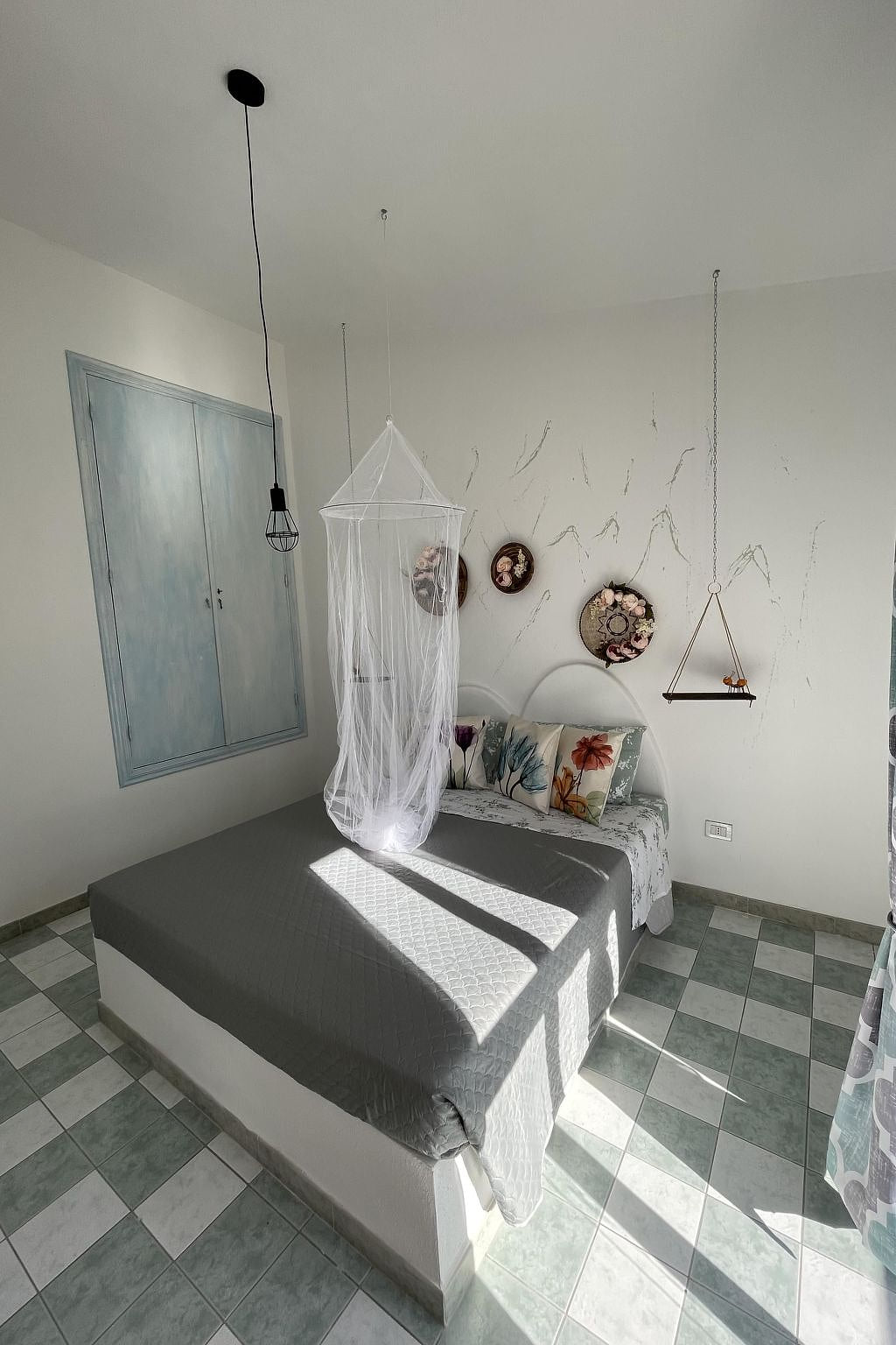 Haus in La Caletta mit Garten und Grill