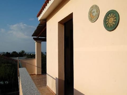 Unterkunft mit Terrasse am Meer
