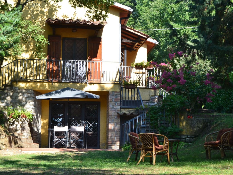 Casa indipendente con giardino ad uso esclusivo - Umbertide