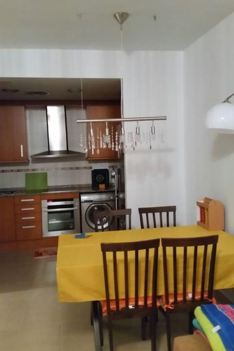LUXUS APPARTMENT MIT MEERSICHT AUS DER TERRASSE