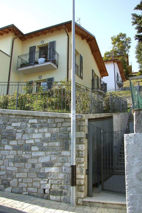 CasaKatty Zwei-Zimmer-Wohnung mit Balkon mit Seeblick