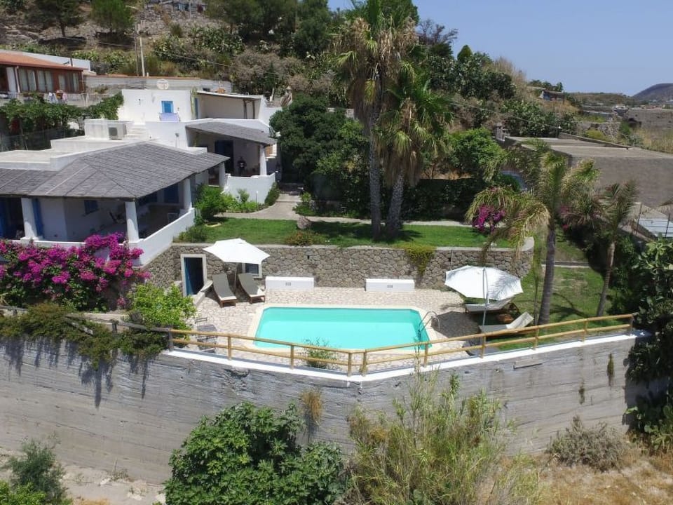 Excellente villa avec piscine, terrasses panoramiques - Lipari