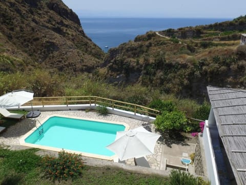 Ausgezeichnete Villa mit Schwimmbad, Panoramaterrassen