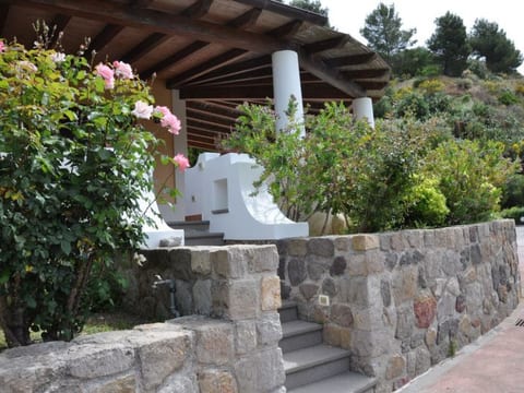 Wohnung 'Ginestra' mit Terrasse