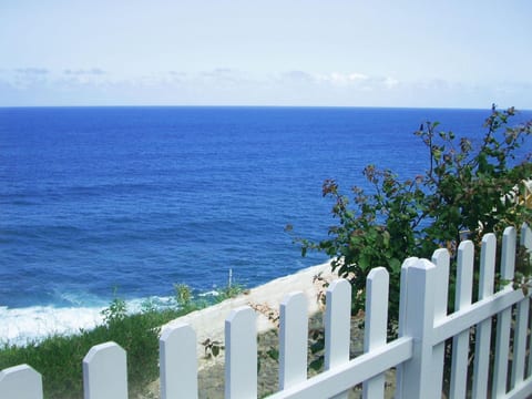 mit Balkon