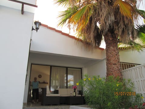 Wohnung "la Palmera" mit privatem Garten