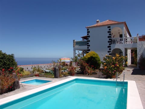 für 4 Personen ca. 50 m&sup2; in La Punta, La Palma (Westküste von La Palma)