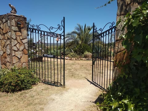 Finca "Cottage" mit gemeinschaftlichem Pool