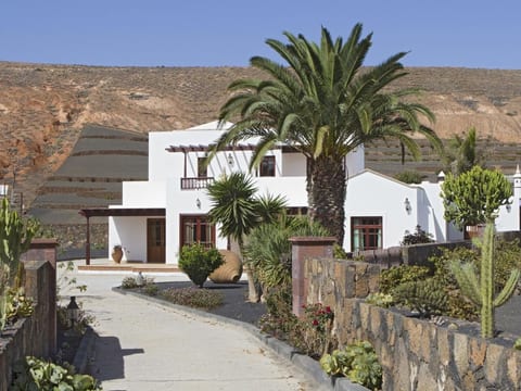 Ruhiges Landhaus Remedios mit Panoramablick