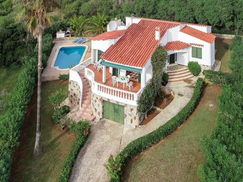 Moderne, frische Familienvilla Allondra