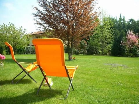 Wohnung mit Garten in der Nähe des Lago Maggiore