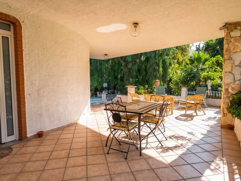 Haus in Santa Maria Del Focallo mit Privatparkplatz