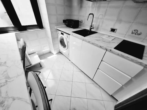 'Rhome Sweet Rhome