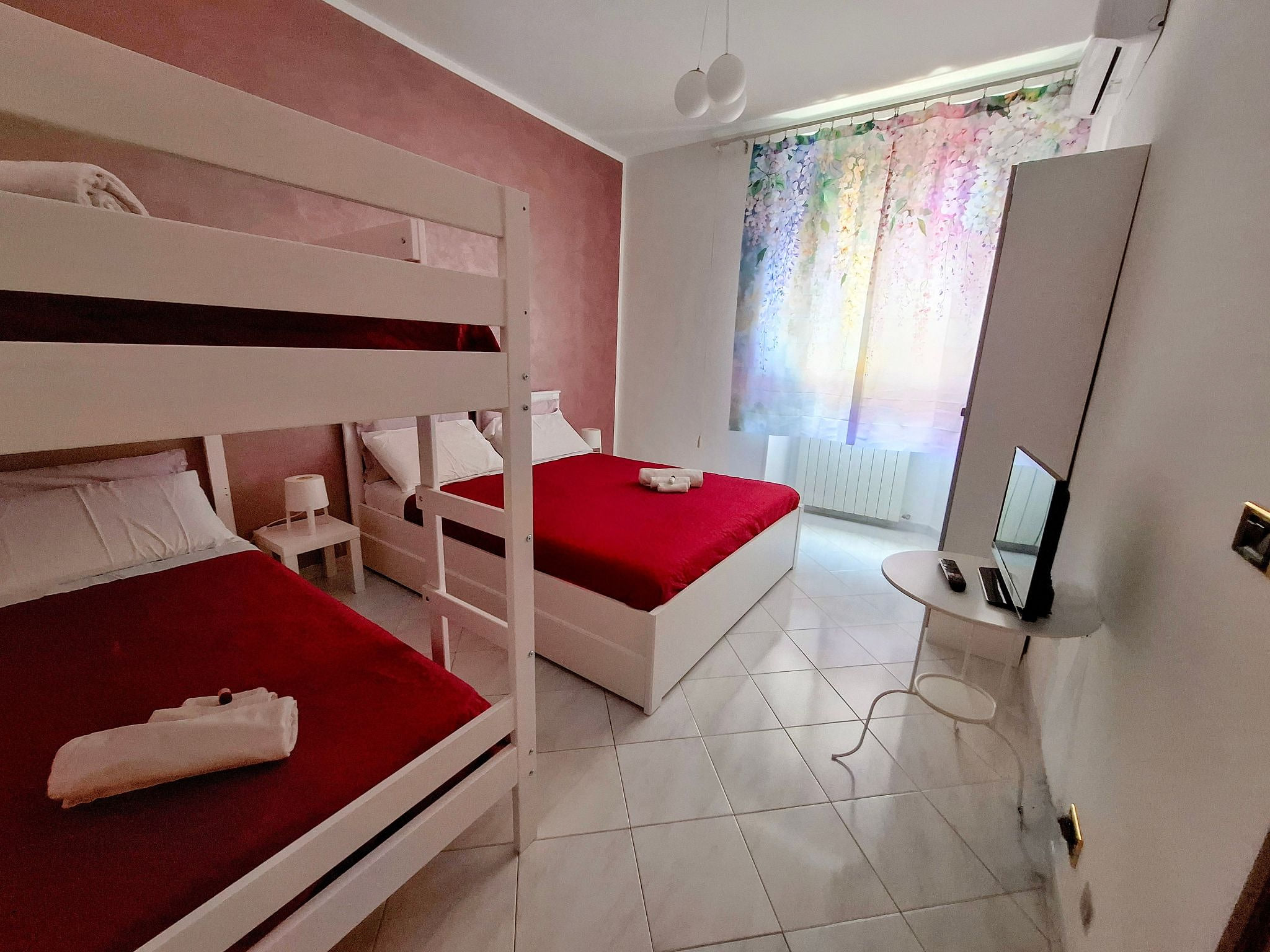 'Rhome Sweet Rhome