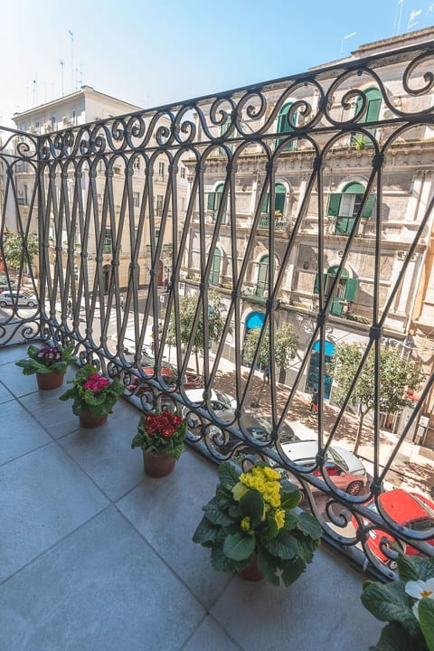 Wohnung in Taranto mit privatem Parkplatz