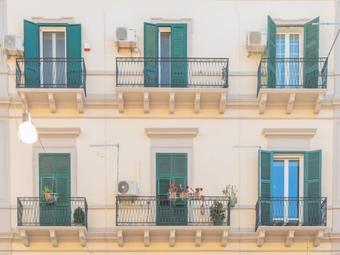 Wohnung in Taranto mit privatem Parkplatz