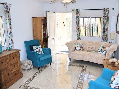 "Casa Caprichosa"