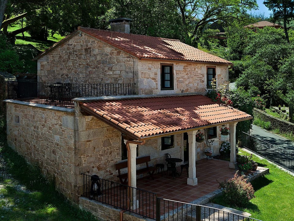 Haus Axouxere - Laxe