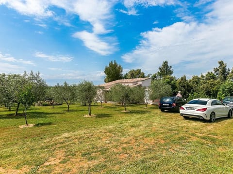 für 4 Personen ca. 66 m² in Ližnjan, Istrien (Medulin und Umgebung)
