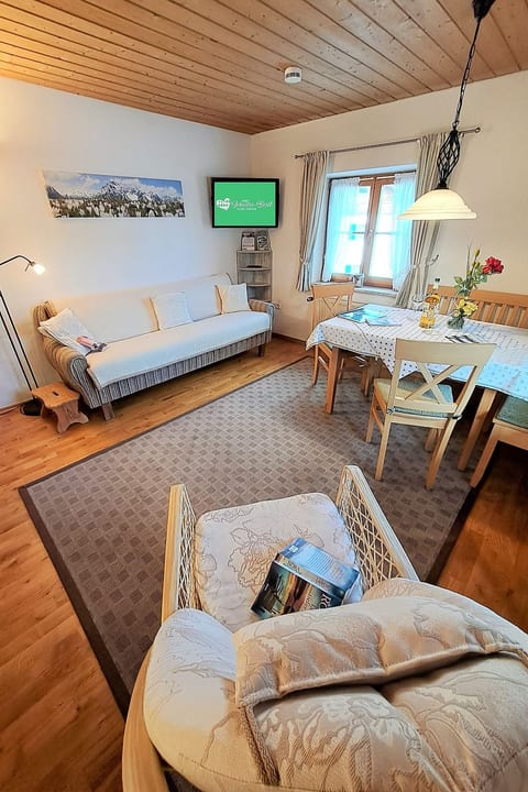Appartement in Bad Bayersoien mit Großem Garten