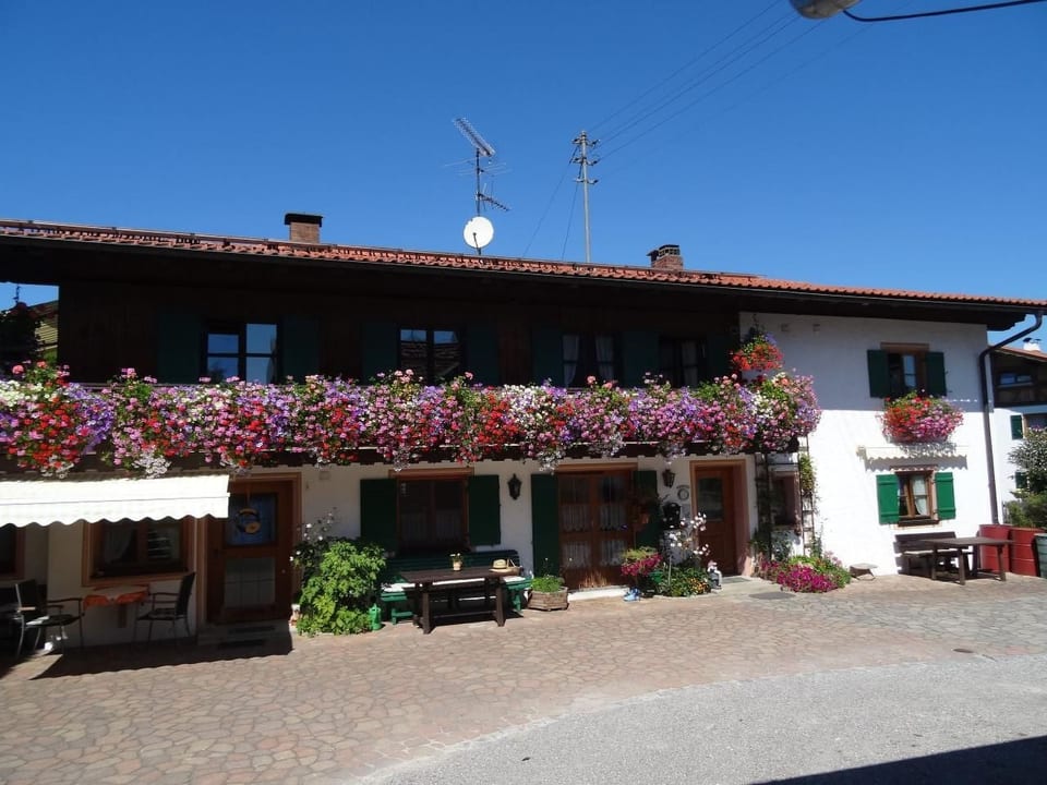 Appartement in Bad Bayersoien mit Großem Garten - Bad Bayersoien