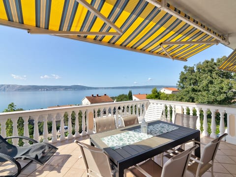 Wohnung für 6 Personen mit Panoramablick aufs Meer