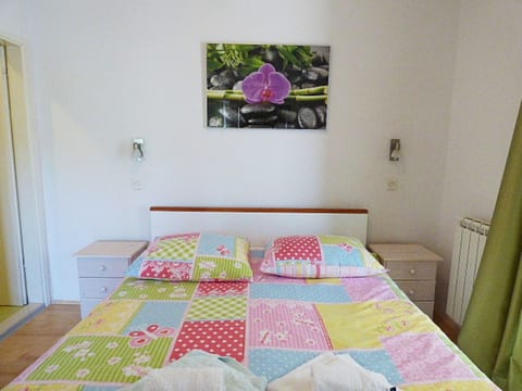Kleines Apartment in der ersten Etage