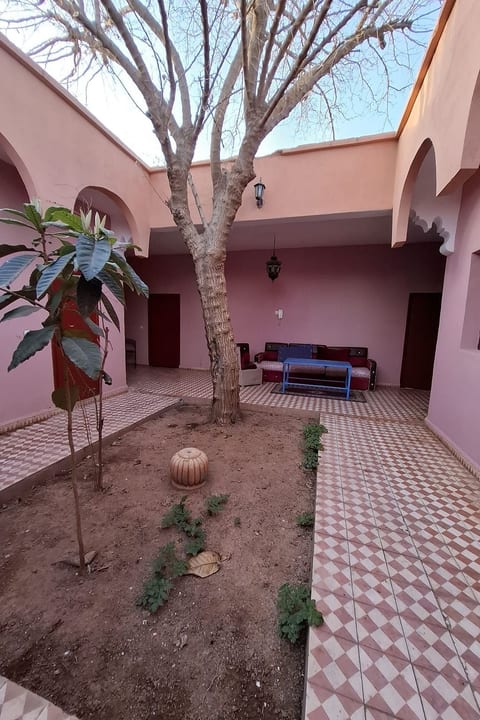 Landgut "Dar Al Hamra" Pool Garten und Bio-Bauernhof