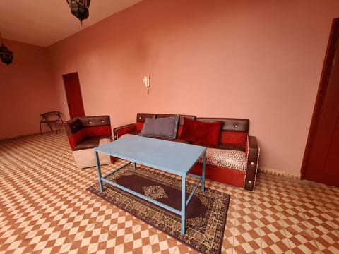 Landgut "Dar Al Hamra" Pool Garten und Bio-Bauernhof