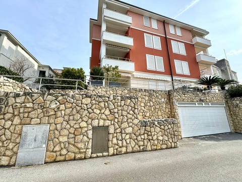 Apartment Golden Sun