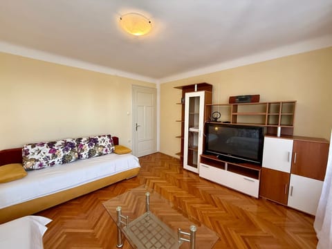 Apartment Ruža 1