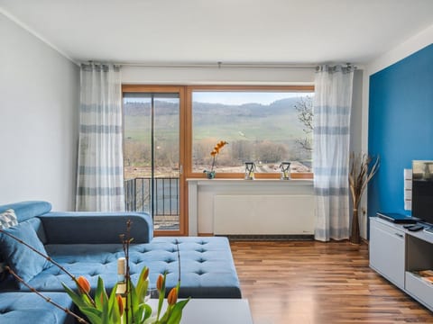 mit Balkon und schönem Moselblick
