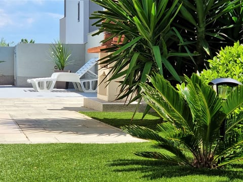 Bezaubernde Ferienwohnung mit gemeinsamem Pool