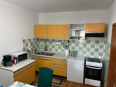Appartement in Jadranovo mit Terrasse
