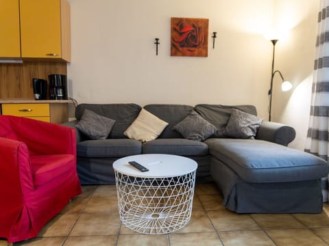 mit Balkon und Geschirrspülmaschine