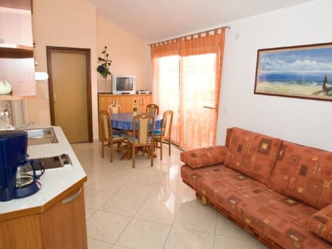 Appartement in Dramalj mit Terrasse