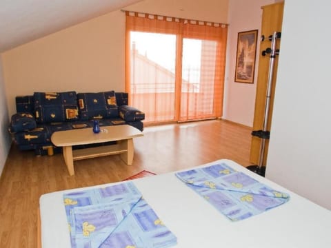 Appartement in Dramalj mit Terrasse
