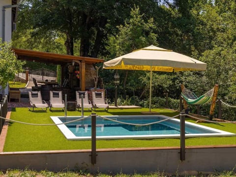 Wunderschönes Ferienhaus in Grižane mit Privatem Pool