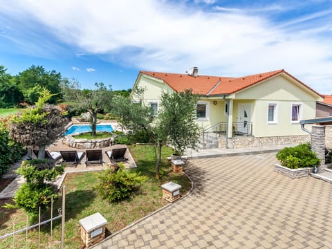 Villa Sole, Ferienvilla mit eigenem Pool bei Pul