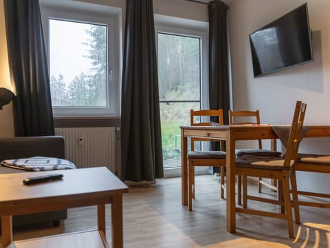 mit zwei Schlafzimmern und Terrasse
