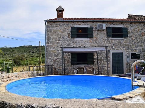 in Dobropoljana mit Privatem Pool