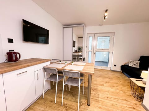 Studio-Wohnung "Apartment 16B" mit Schwimmbad