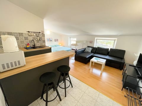 Studio-Apartment mit Meerblick