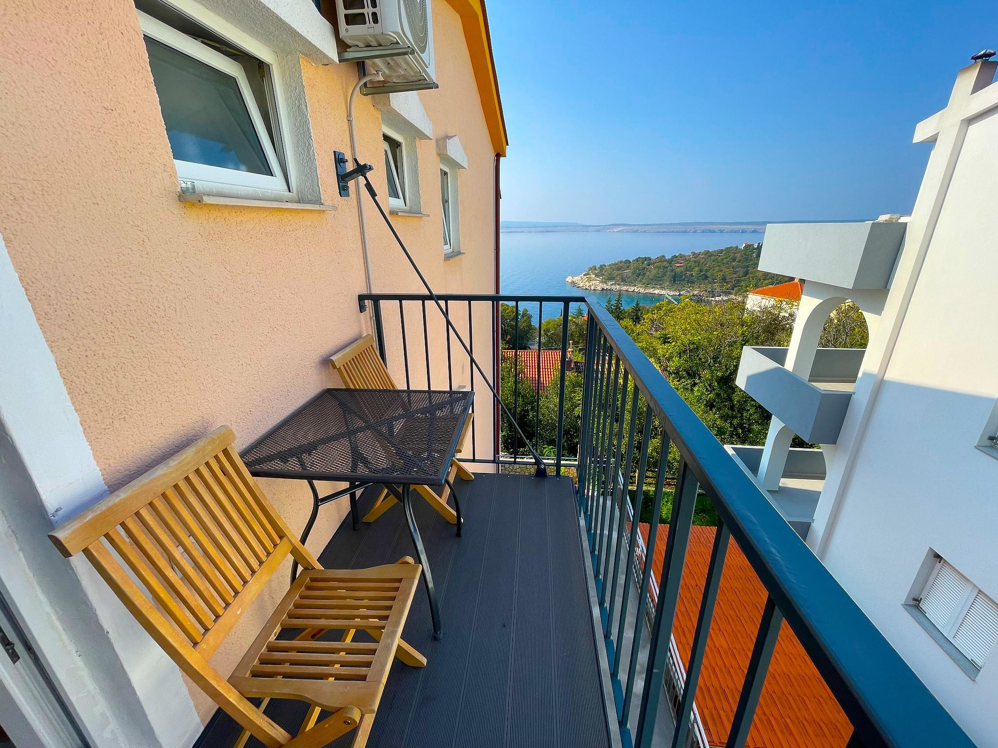 Studio-Apartment mit Meerblick