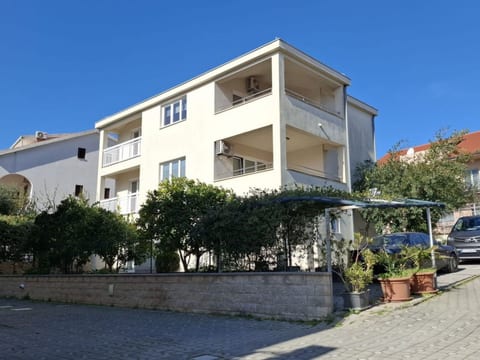 Wohnung Mehr