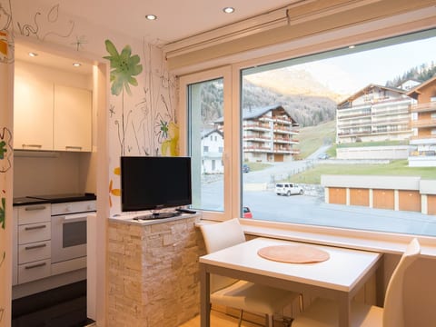 Haus Cristal