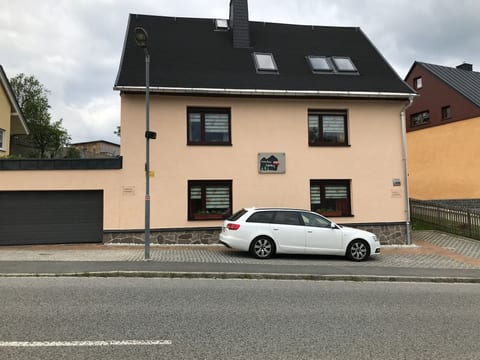 Schöne Ferienwohnung in Kurort Oberwiesenthal