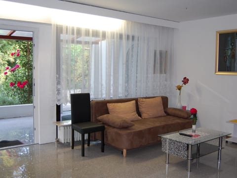 Rose Terrace