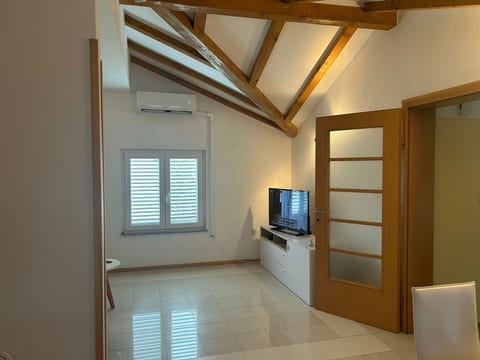 Pasman' Wohnung mit Blick aufs Wasser