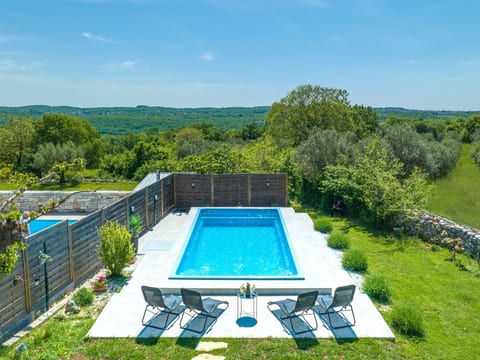 Typisch istrisches Ferienhaus mit Garten
